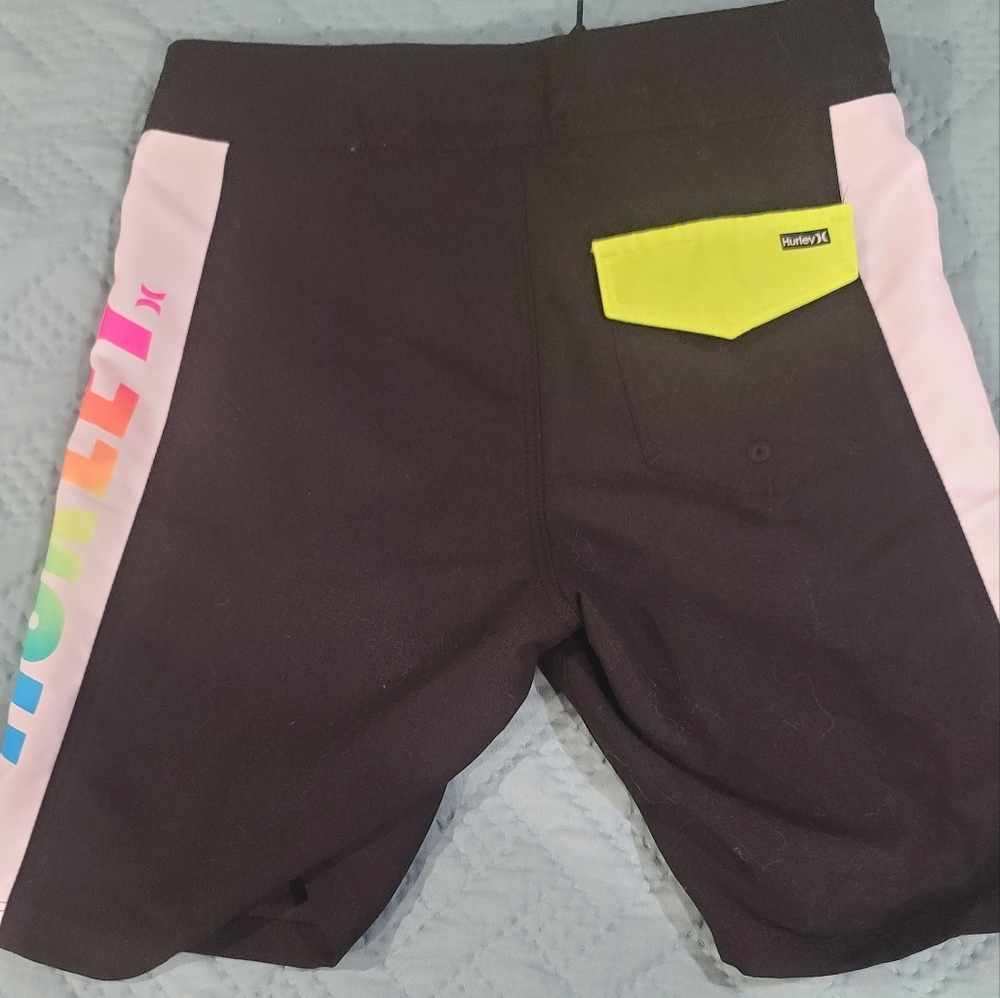 Hurley swim trunks sz 7. Nwt